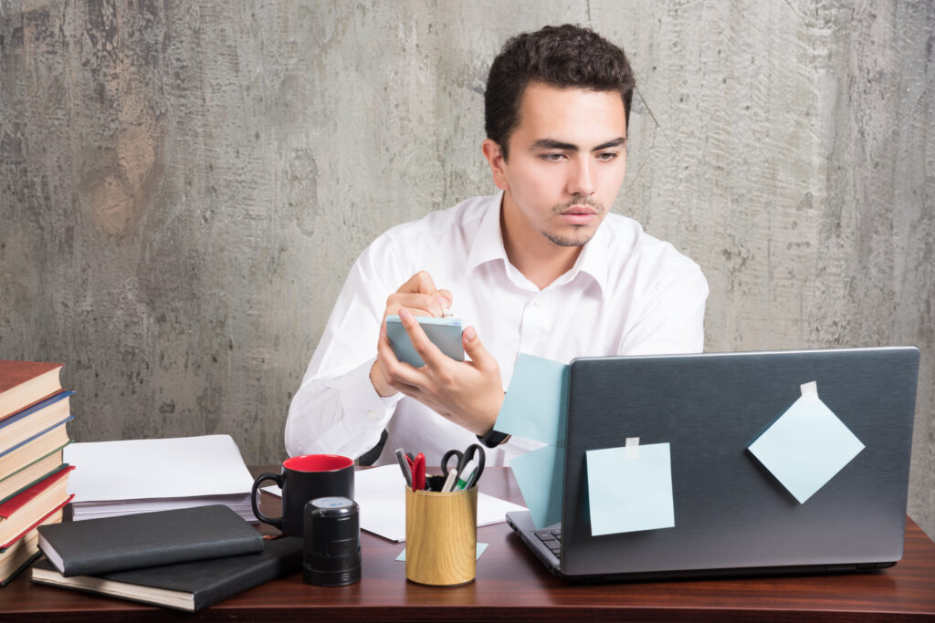 How to Start Freelancing with No Experience (USA Guide 2025)